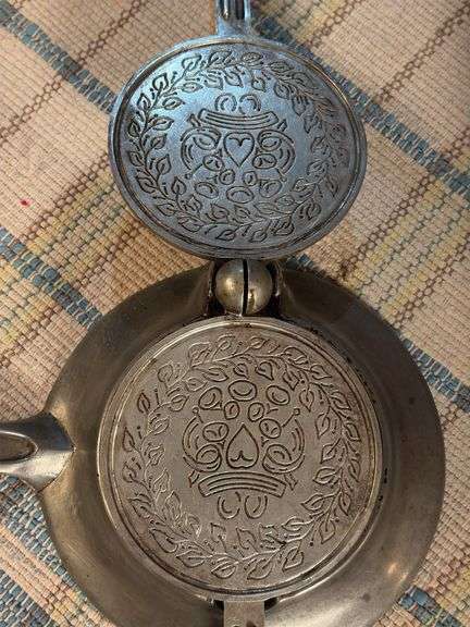 Krumkake iron, crepe maker and sandbakkel set