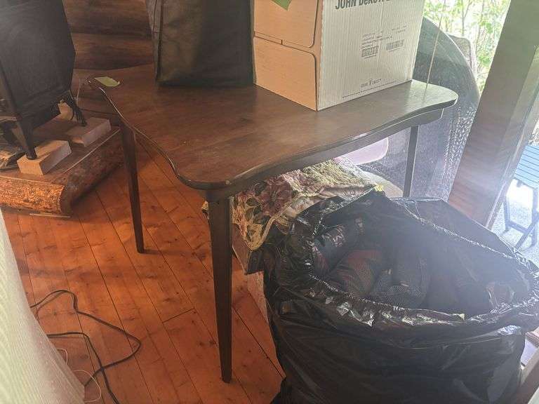 Wooden folding leg card table
