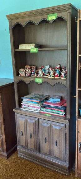 12D x 30L x74H bookcase with lower double doors No contents