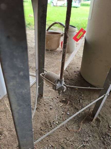 Gravity feed kerosene dispenser