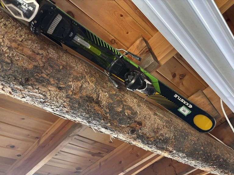 Pair of KASTLE Skiis and boots