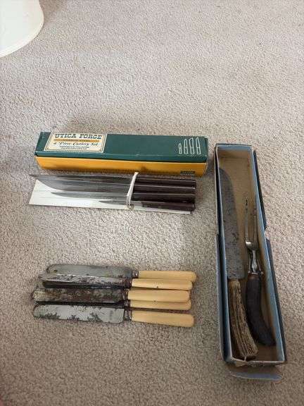 Bone handle carving set and cutlery