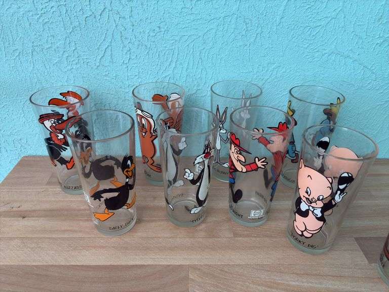 Twelve Pepsi character glasses