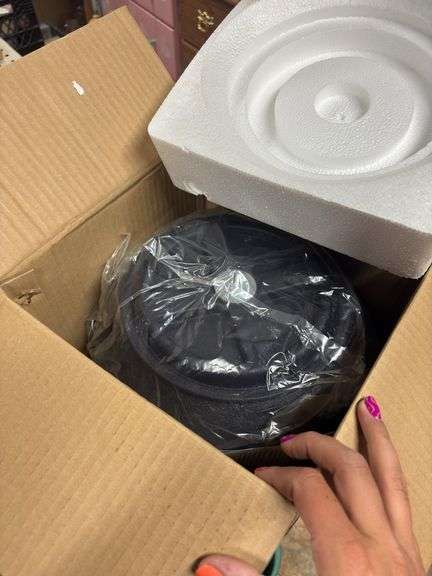 Brand new inbox, central machinery, vibratory Tumbler
