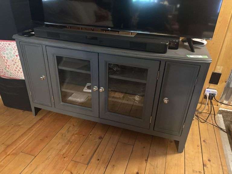 Matte painted entertainment center console