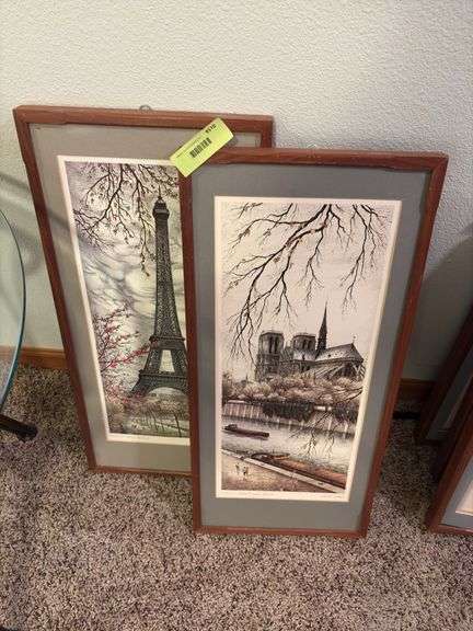 12 x 23 prints of Paris Modern but nice!