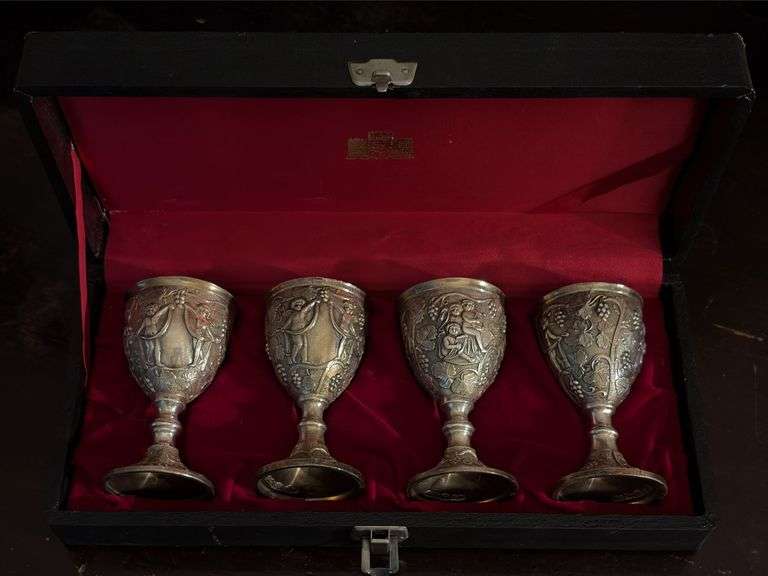 Set of 4 Corbell & Co silverplate mini goblets with cherubs and grapevines