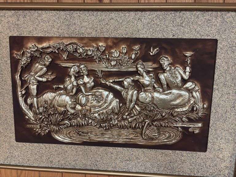 Gold tone retro relief picture 41 x 27 genuine plastic "The Picnic"