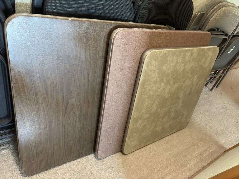 3 sq card tables
