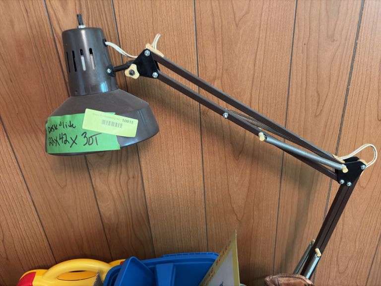 22D x 42L x 30H desk with work light
