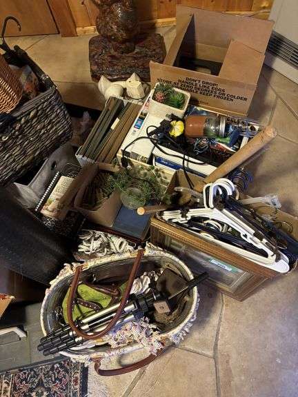 misc housewares and decor - foam roller, handers, artwork, erector set, tripod, desk items