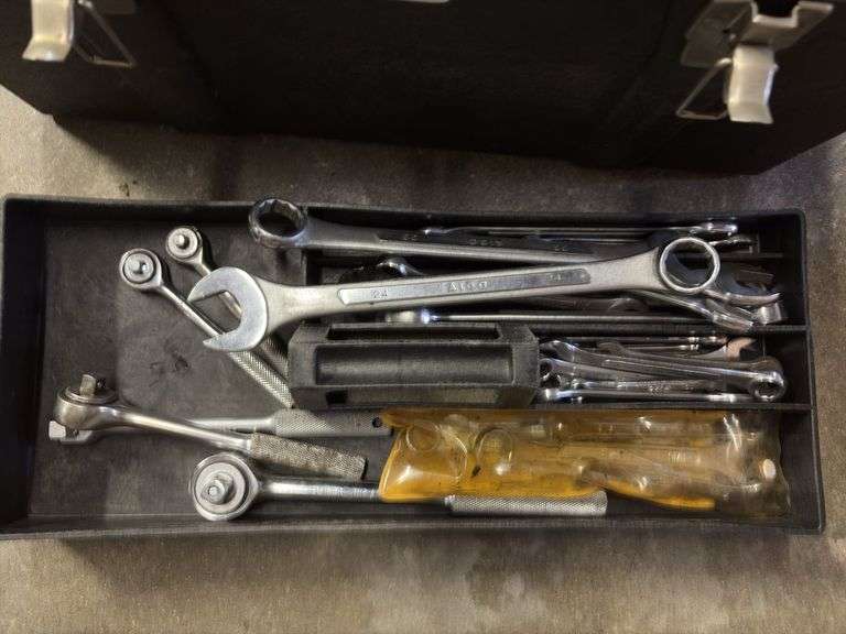 Toolbox w/ tools