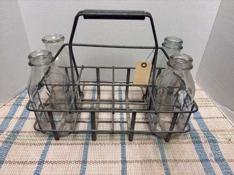 8 bottle carrier with 4 milk bottles
