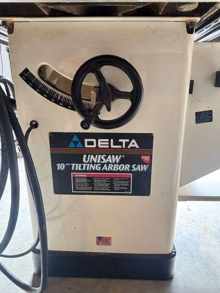 LATE ADDITION - Delta Unisaw 10” tilting arbor saw  - alternate location in north fork (pickup arrangements to be made with winner)