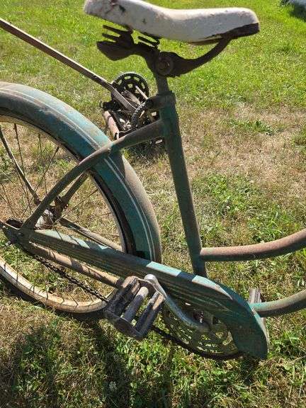 Montgomery Ward ladies bicycle