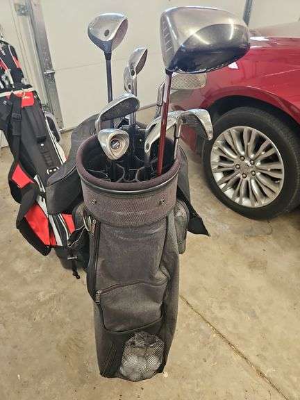 Golf Clubs with Bag and cover - Calaway/Seahawk image