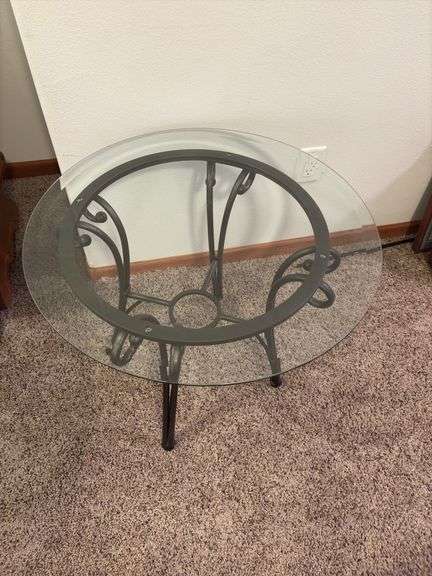 26" round glass top wrought iron leg table