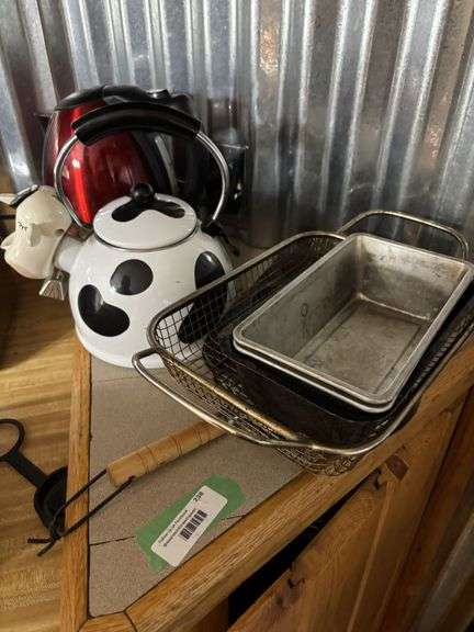 Assorted kitchenwares - tea pots, toaster, ladles
