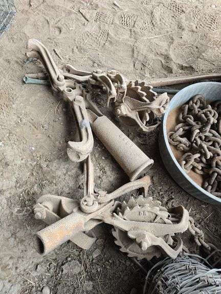 Log chains, chain come a longs, rail car mover head
