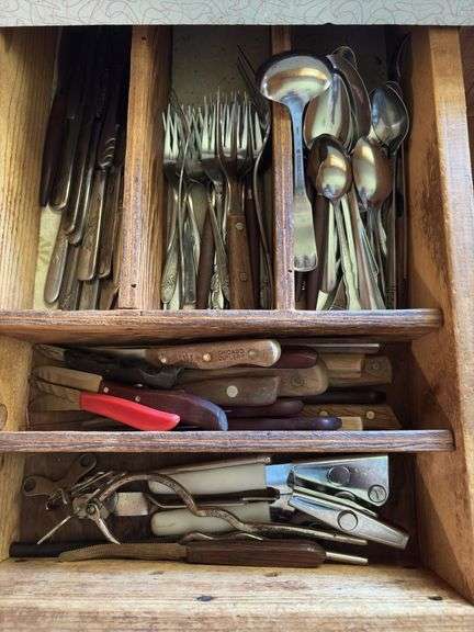 Plastic mixing bowls with lids, dishes, drawer of flatware, glassware, small CorningWare casseroles, etc