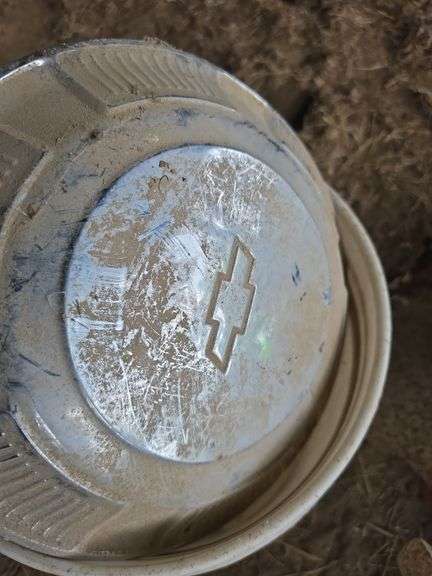 Bucket of tire hubcaps