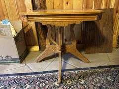 Small oak parlor table - 27 x 19 x 24, wobbly, needs some reinforcing