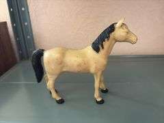 Nylint horse