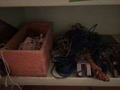 Ropes, turnbuckles, magnet