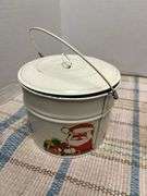 Tin lunch pail w/ Christmas theme and other tins