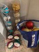 Oversized Christmas balls and snowman balls