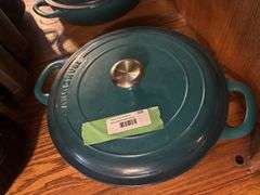 Tramontina enameled cast dutch oven