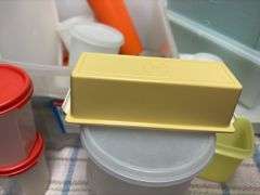 Tupperware and extra lids 😉