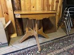 Small oak parlor table - 27 x 19 x 24, wobbly, needs some reinforcing