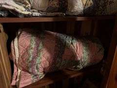 3+ vintage quilts and blankts