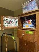 20D x 44O x 71H wardrobe NO CONTENTS