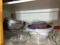 Kitchen items and plasticware
