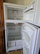 Frigidaire refrigerator/freezer FRT18KD4AW2