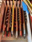 40 +/- arrows