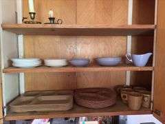 Royalon Inc plates & saucers, bowls & creamer, Halsey Inc cups, Kys-Ite divided plates, unmarked lunch trays
