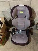 Graco booster seat Model 2186329