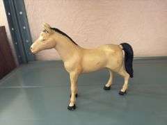 Nylint horse