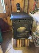 Indoor pellet stove, does include additional stove pipe