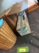 Kitchen papers and plastics