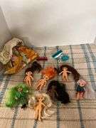 Ideal 1969 Flatsy dolls and accessories