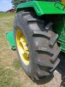 John Deere 5075 E tractor, purchased 6-2011, FWA, ROPS w/canopy, hour meter shows 558 hrs, 553 hydraulic loader 74" bucket, 16.9x 28 rear tires, 9.5 x 24 fronts, 2 rear wheel weights. Each side. SN 5075EVAB002609. Please plan late pick up so we can load people out 3 pt fast hitch, see link in description for video WIRE TRANSFER REQUIRED