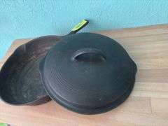Wagner Ware 1088 B deep skillet with lid marked 1081 B. Handle of skillet also marked 8
