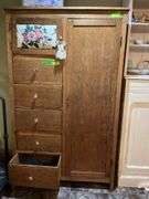 20D x 44O x 71H wardrobe NO CONTENTS