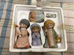 Home Interiors child nativity and angel figurines