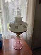 Aladdin kerosene lamp with pink Lincoln drape font, #23 burner, shade and correct chimney