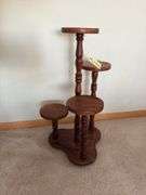 Amana walnut 4 place plant stand 28.5" tall